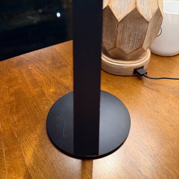 LaCie 2big Dock 2TB SSD Thunderbolt  RAID Storage High End - Picture 15 of 16